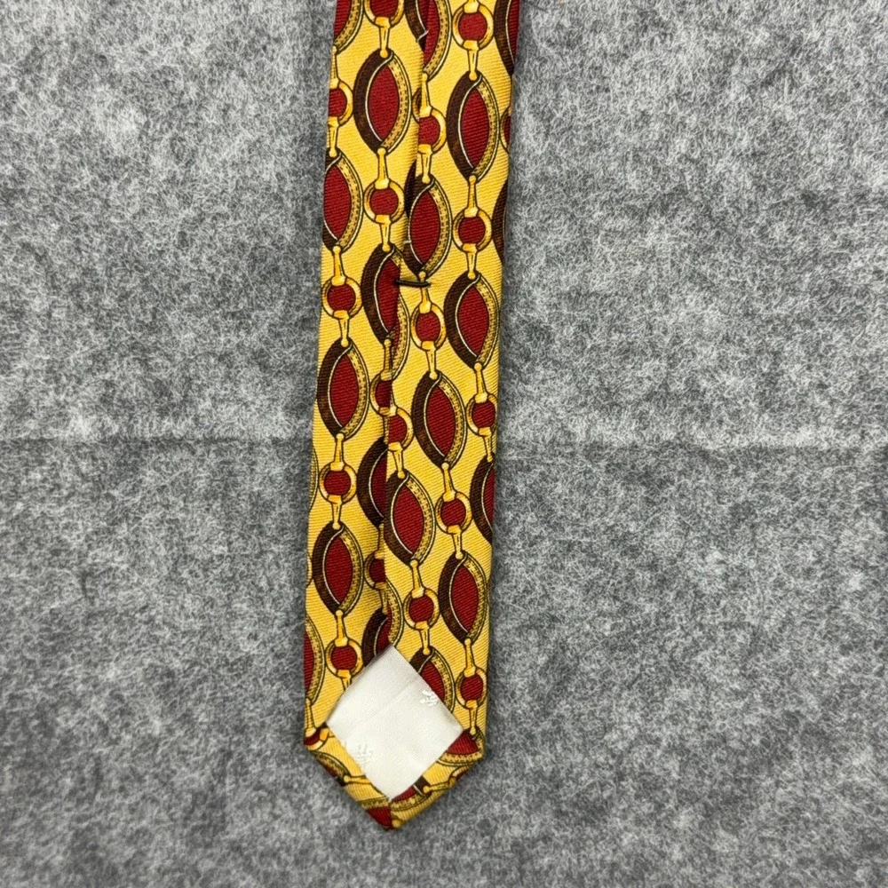 VTG Brooks Brothers Tie Mens Yellow Red Geometric Chain Link Silk Makers USA Y2K
